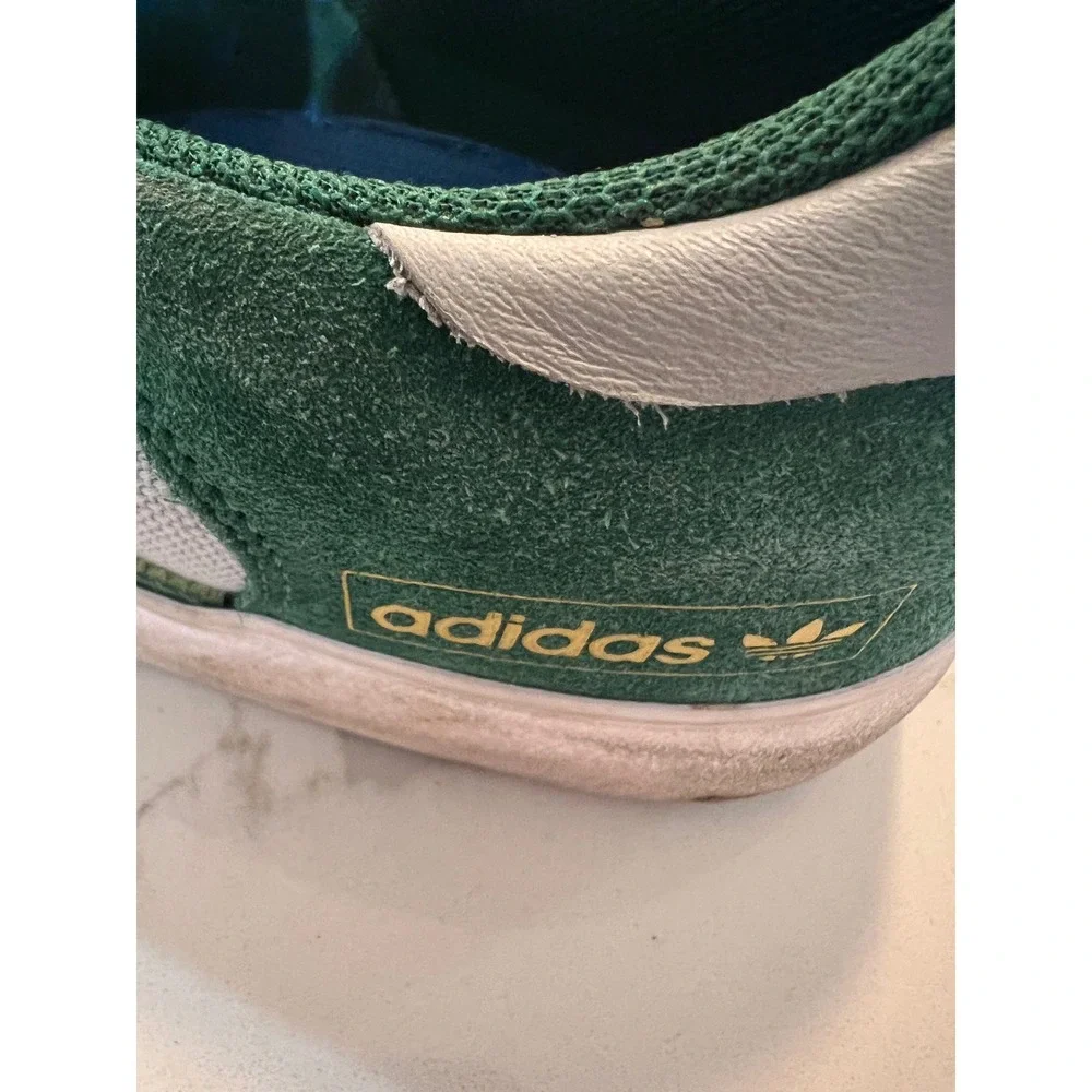 Adidas Skateboarding Green Suede Low Top Sneakers Kids Size 9.5